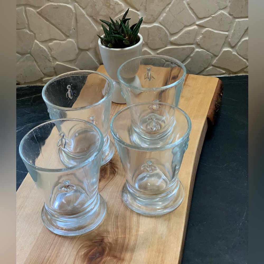 LA ROCHERE | Set of 4 | Vintage Embossed Bee Footed Glasses